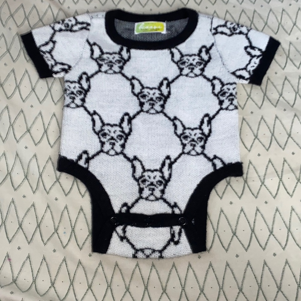 Kaavi James Black and white dog onesie